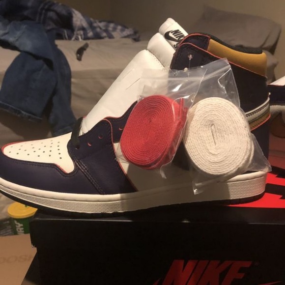 Jordan 1 LA to Chicago - Picture 2 of 2